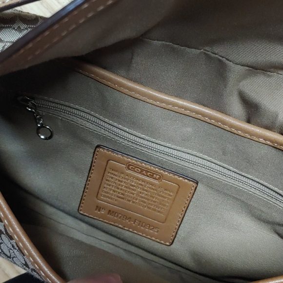 Coach shoulder bag - Picture 7 of 8